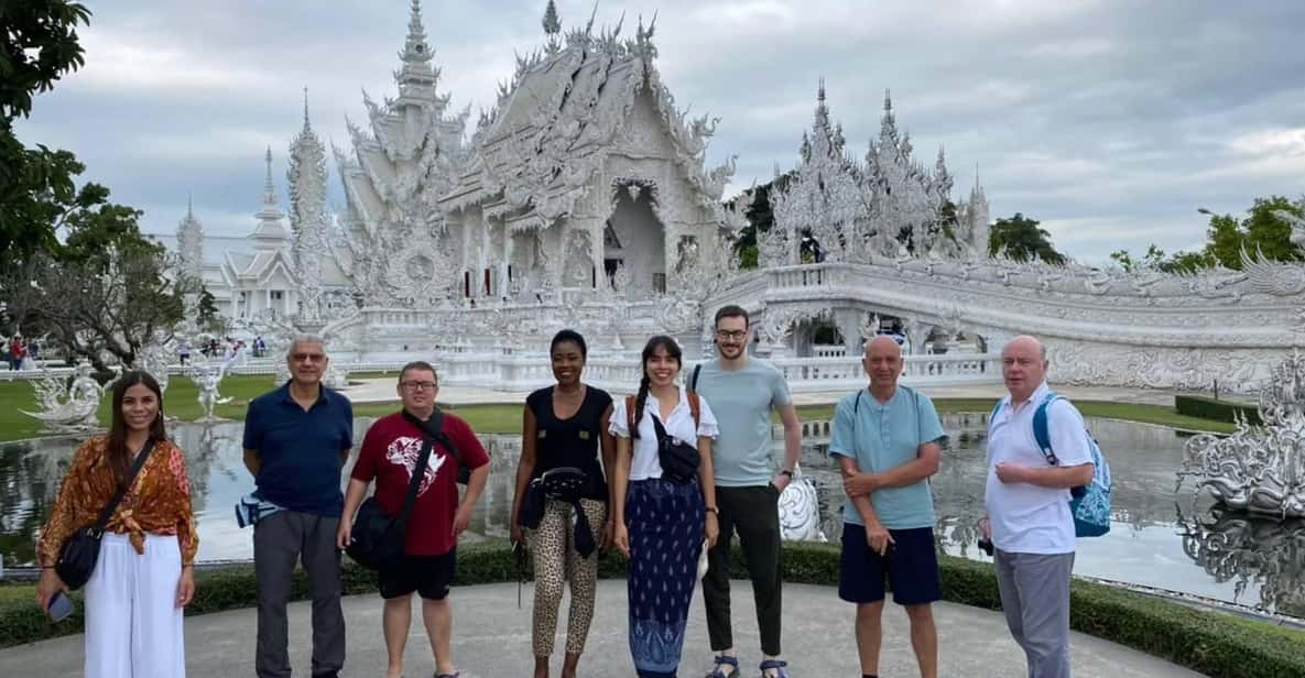 Day Tour Visit the Most Popular in Chiang Rai - White Temple (Wat Rong Khun)