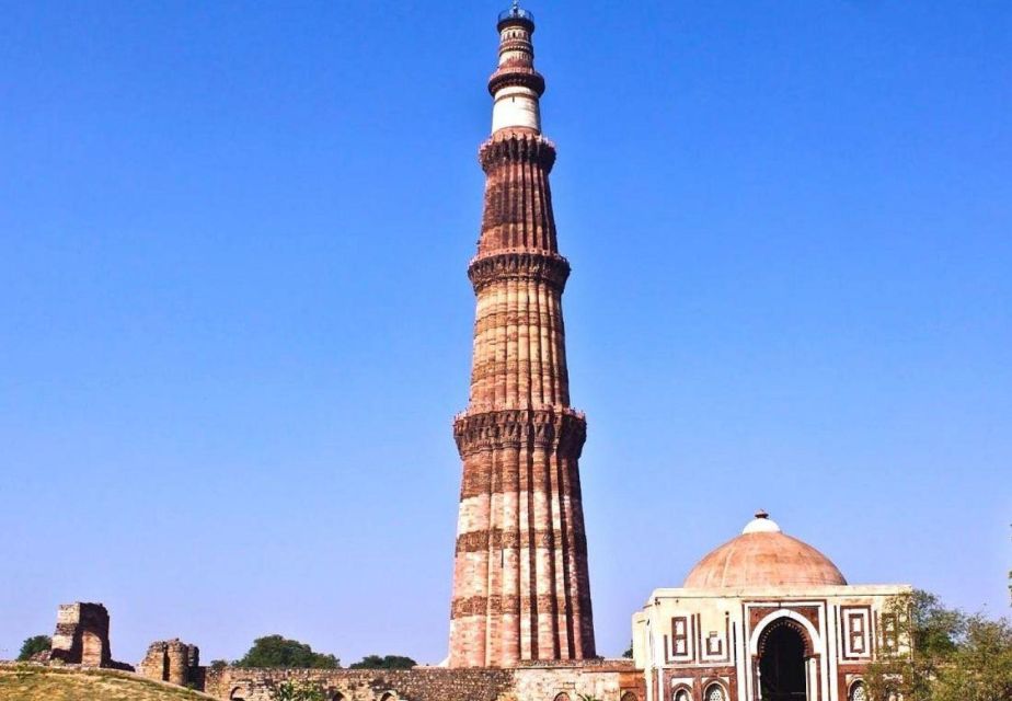 Delhi: Old and New Delhi City Private Guided Day Tour by Car - Old Delhi Attractions