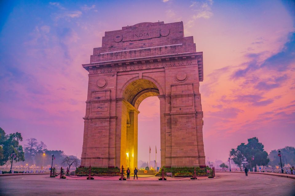 Delhi: Old and New Delhi Private Guided Tour - Itinerary Highlights