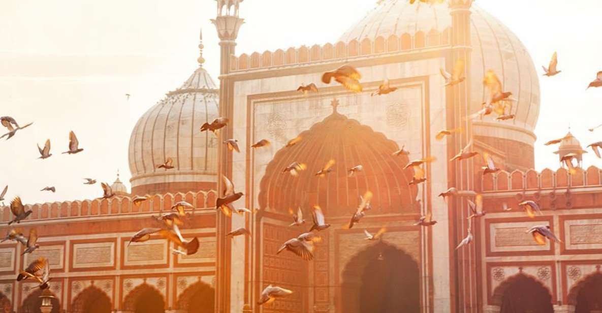 Delhi: Private Day Tour of Old and New Delhi - Key Attractions in Old Delhi