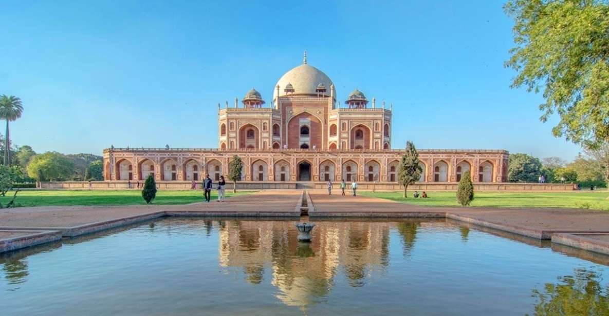 Delhi Tour Guide and Cab for 1 Day - Key Attractions Explored