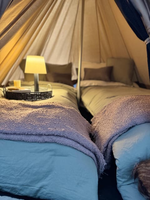 Desert Den Canvas Tent for 2 - Key Points