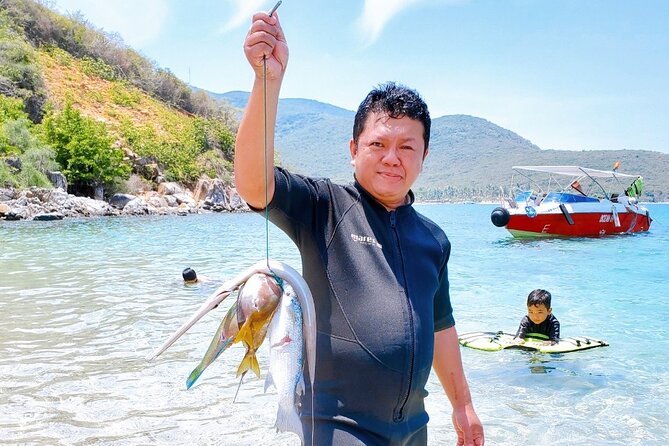 Deserted Island Tour and Fish Hunting in Nha Trang - Culinary Experience Onboard