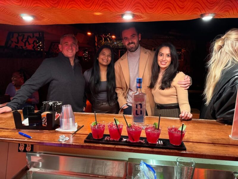 Detroit Mixology: Cocktail Making Class - Language and Meeting Point