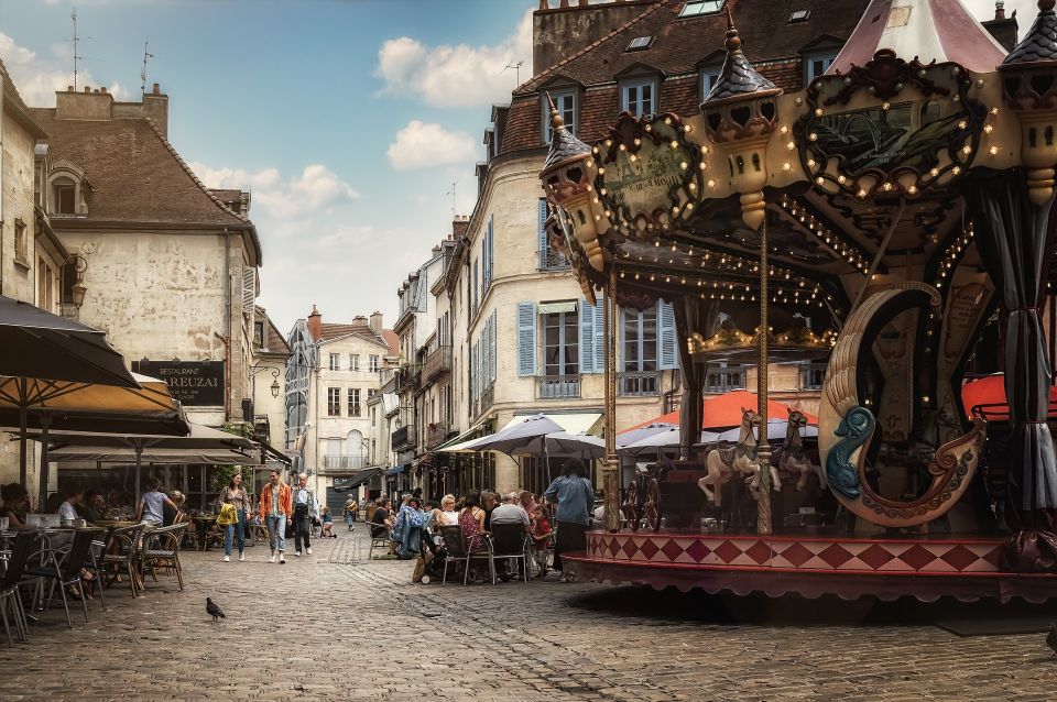 Dijon: Historic Guided Walking Tour - Key Sites and Monuments