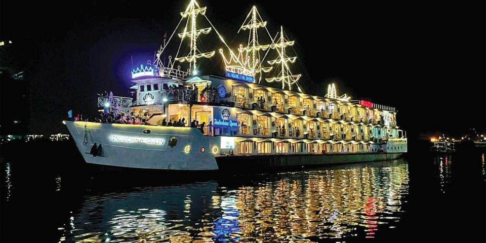 Dinner on Cruise Saigon River by Night With Buffet - Dining Experience