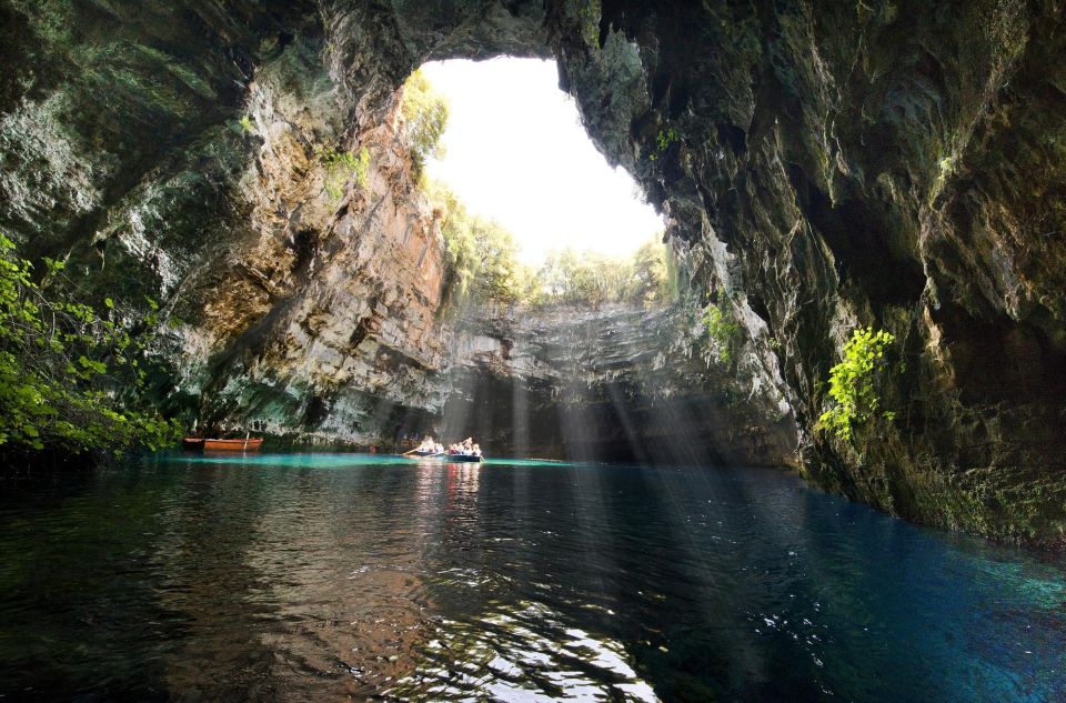 Discover the Beauty of Fteri Beach - Private Tour - Melissani Cave Experience