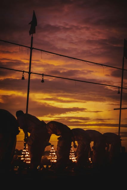 Divine Dusk: The Pashupatinath Evening Aarti Private Tour - Experience the Evening Aarti