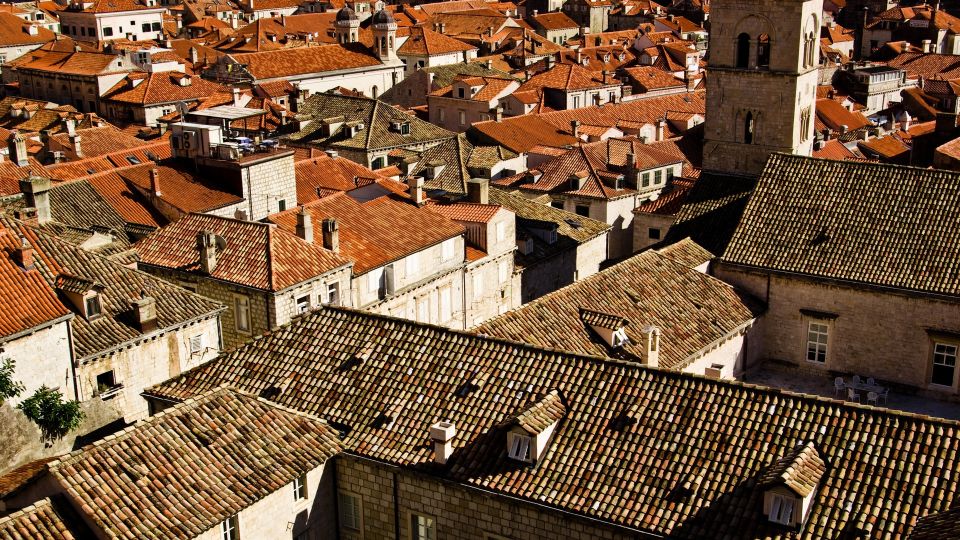 Dubrovnik: Old Town & City Walls Guided Tours Combo - Itinerary