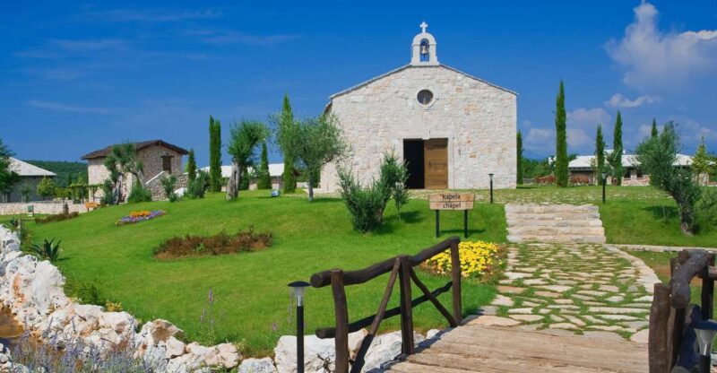 Dubrovnik: Private Tour of Međugorje and Kravice Waterfalls - Key Attractions