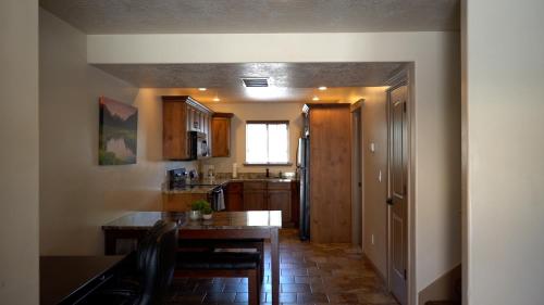 Duchesne Suites - Amenities Offered