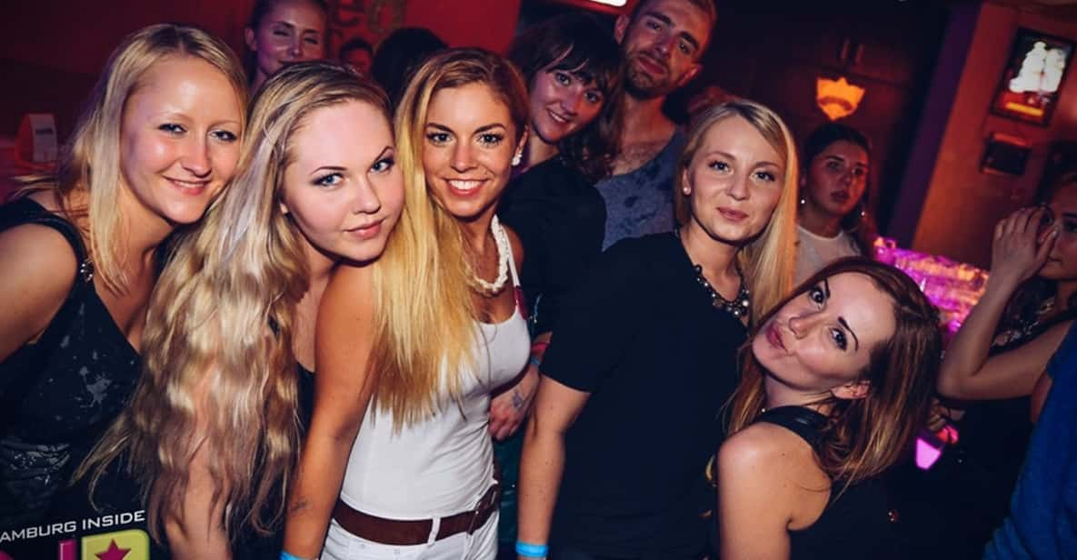 Düsseldorf: Bachelor(ette) Premium Tour Party With Pub Crawl - Inclusions and Special Features