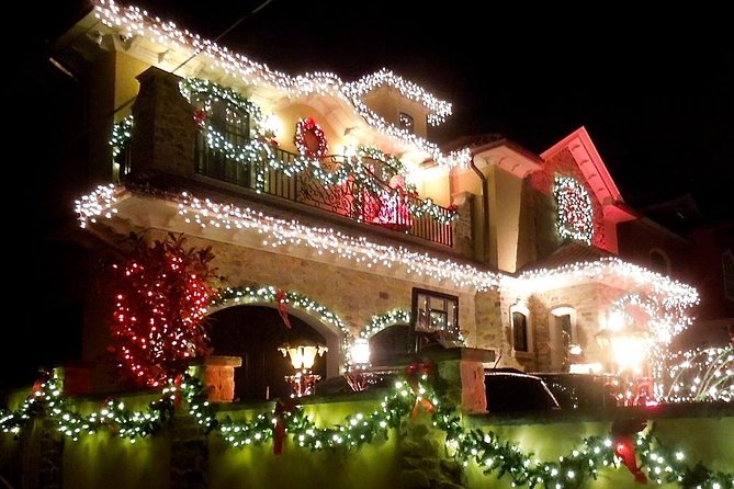 Dyker Heights Christmas Lights Tour - Itinerary and Meeting Points