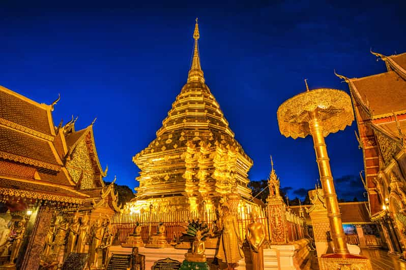 Early Morning Doi Suthep With Monk Chanting and Alms - Ascending the 306 Steps