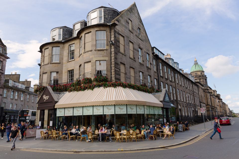 Edinburgh Food Tasting Tour With a Local - Local Insights and Exploration