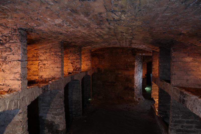 Edinburgh: Historic Underground Vaults Daytime Tour - Historical Significance