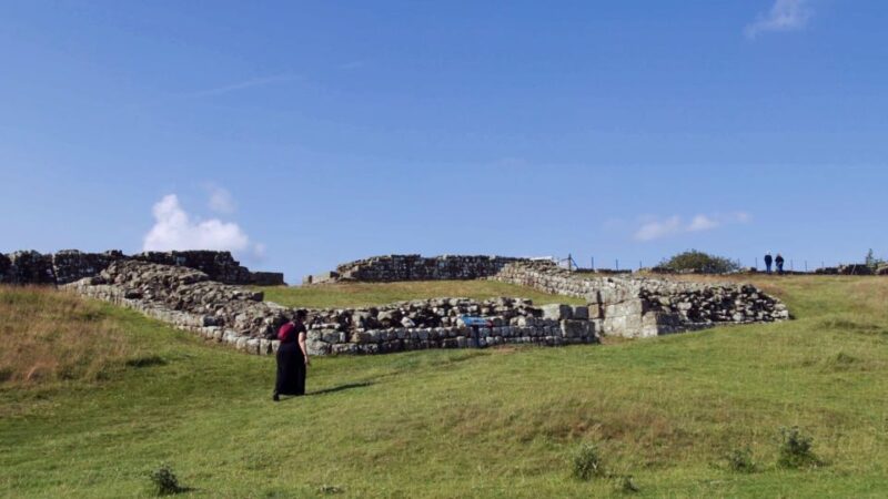 Edinburgh: Rosslyn Chapel and Hadrian's Wall Tour in Spanish - Inclusions and Exclusions