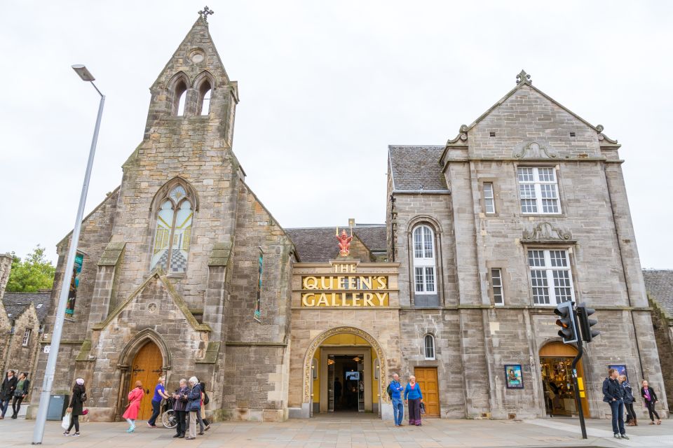 Edinburgh: Royal Attractions With Hop-On Hop-Off Bus Tours - Key Royal Attractions Included