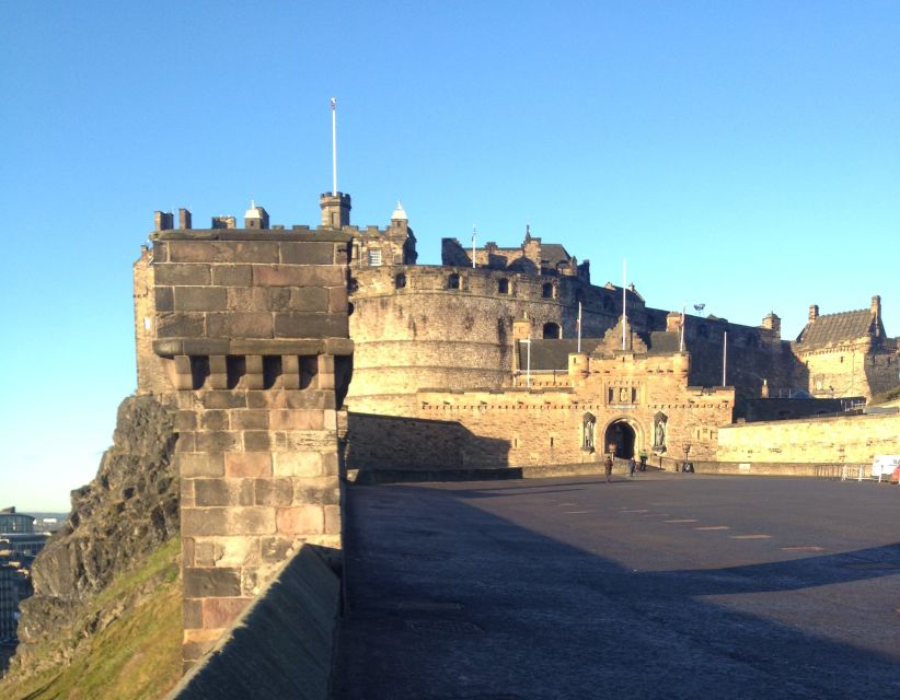 Edinburgh Shore Excursion: City Tour & Royal Yacht Britannia - Main Attractions