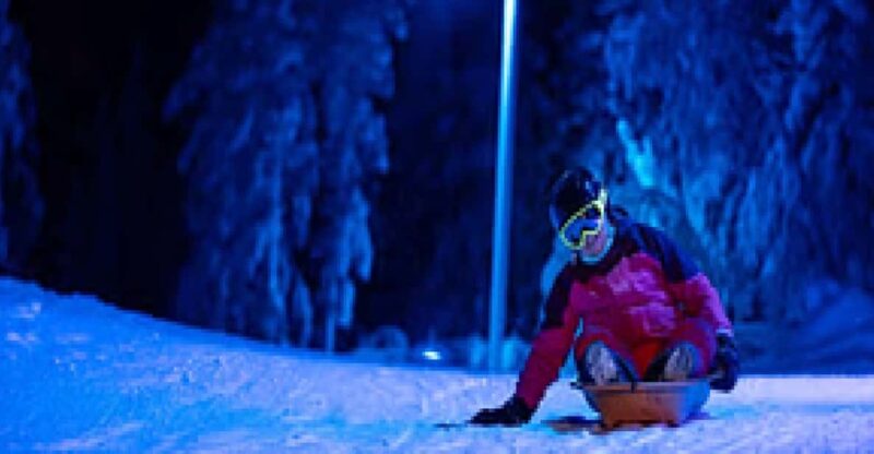Electric Snowscootering and Tobogganing in Saariselkä - Equipment and Safety