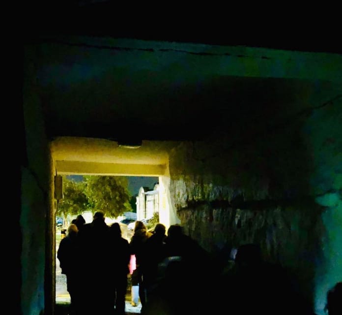 Elgin: in and Out the Dusty Closes - Daily Life and Social Norms