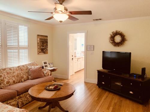 Emigrants Inn - Guest Reviews and Ratings