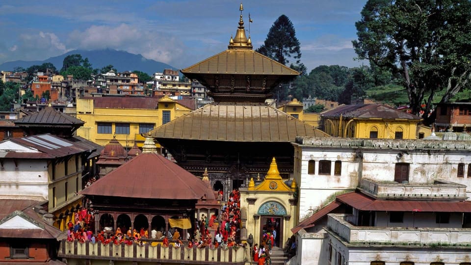 Evening Aarti - Pashupatinath Temple - Cultural and Historical Insights