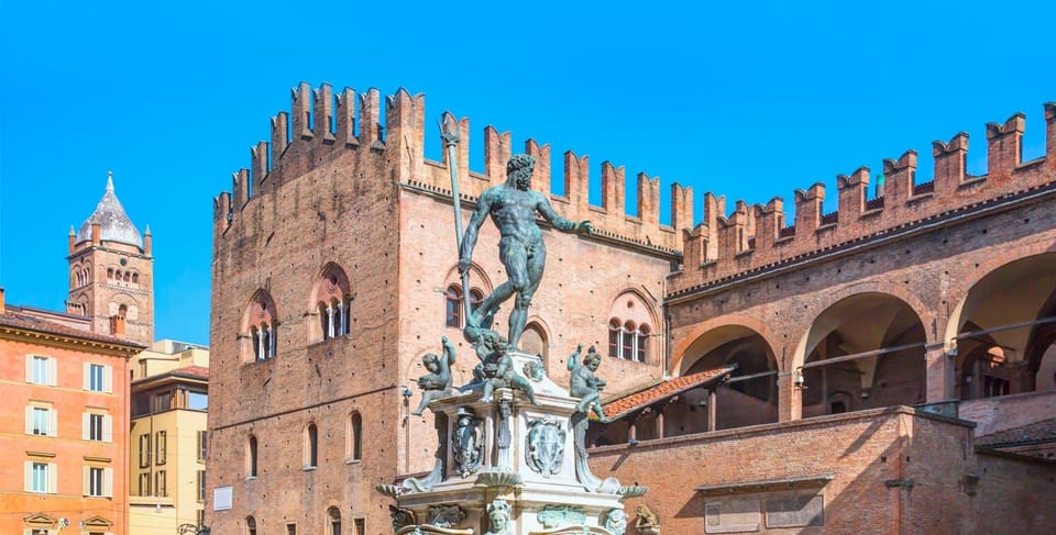 Experience Enchanting Bologna: Private Walking Tour - Itinerary Highlights