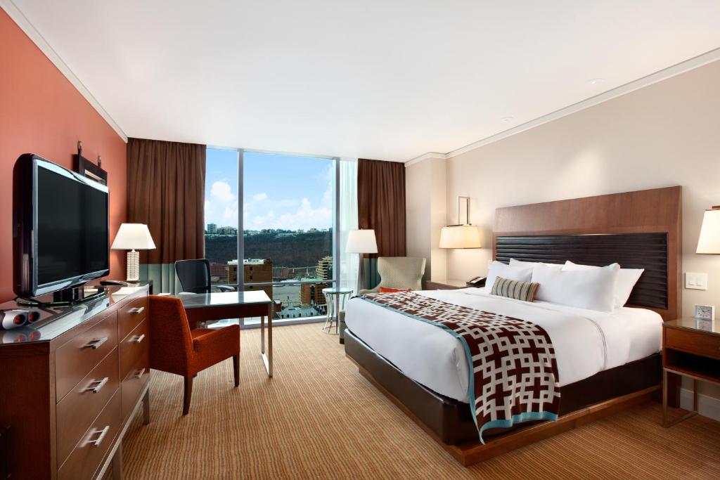 Fairmont Pittsburgh Review