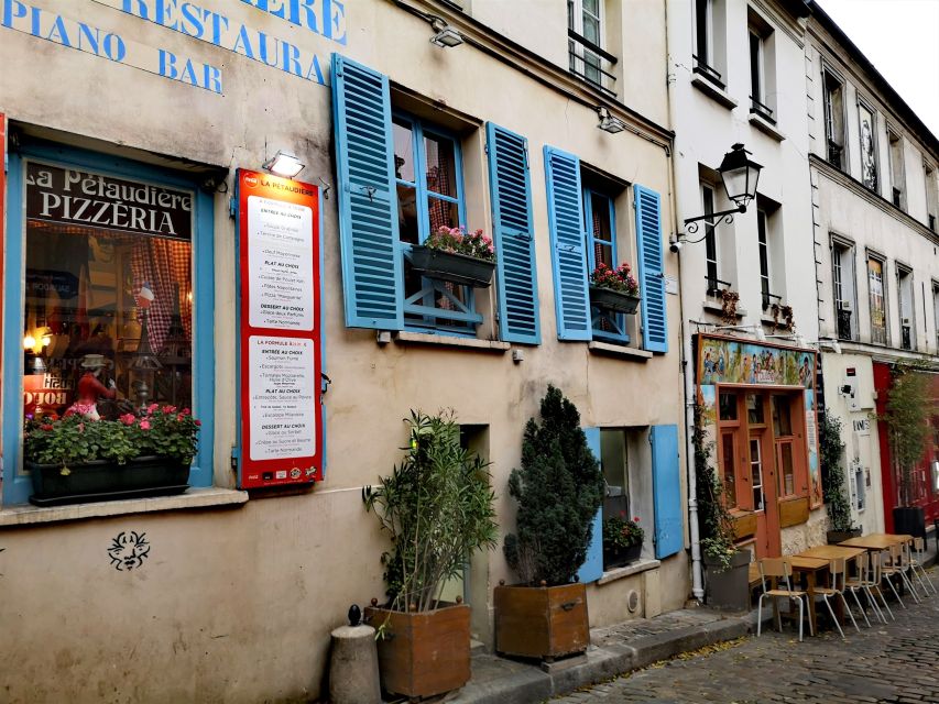 Family Experience: Montmartre Tour - Tour Features