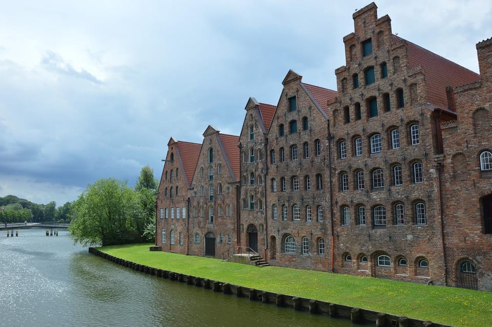 Fascinating Pearls of Lubeck – Guided Walking Tour - Architectural Marvels of Lubeck