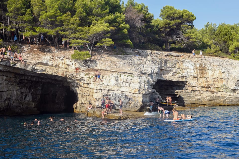 FAZANA PRIVATE Koralj Boat Tour Galebove Cliffs - NP Brijuni - Experience Highlights