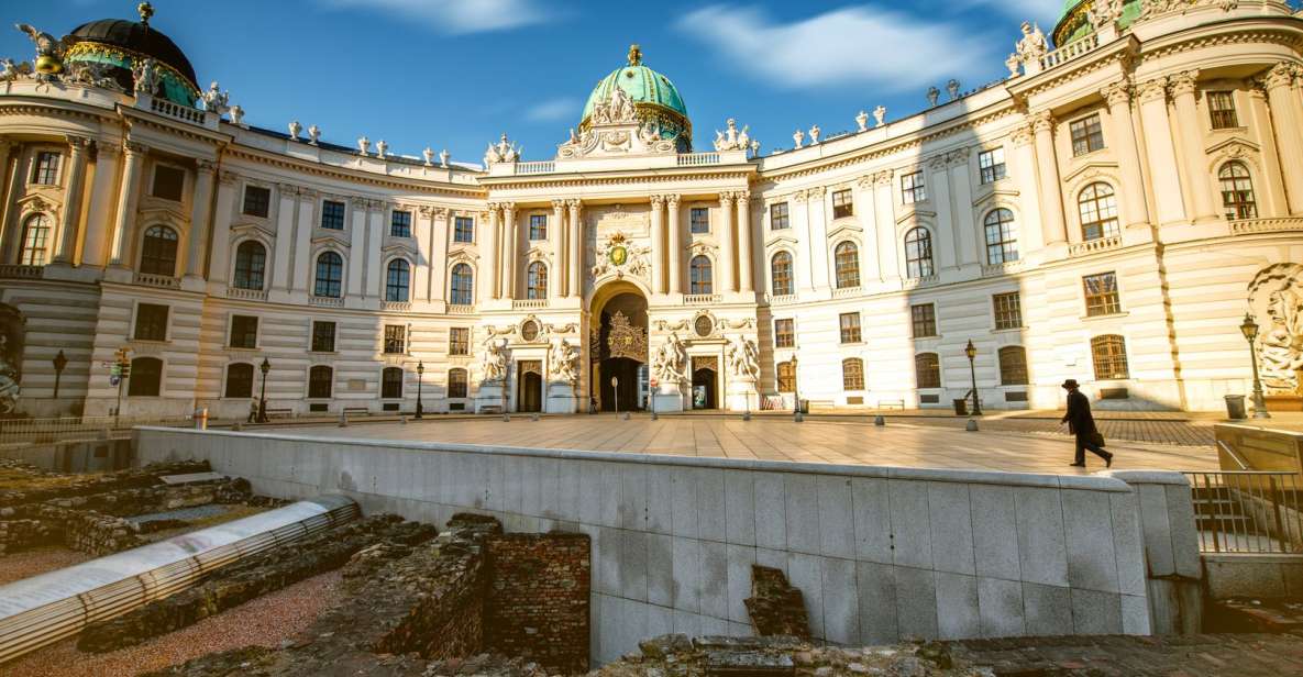 First Time in Vienna: Walking In-App Audio (ENG) - Tour Route and Attractions