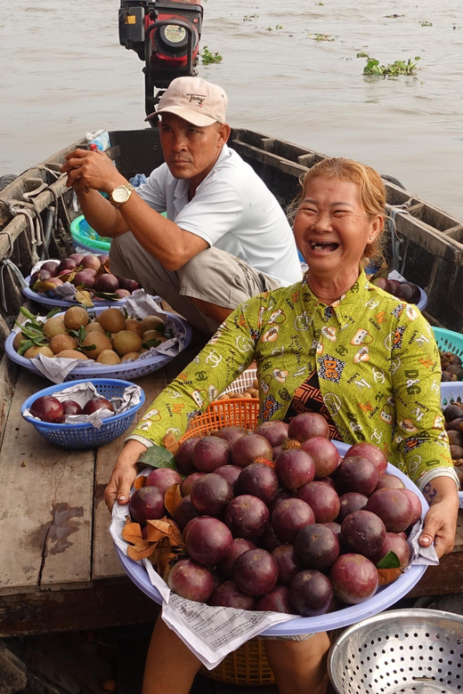 Floating Market - Son Islet Can Tho 1-Day Mekong Delta Tour - Included in the Tour