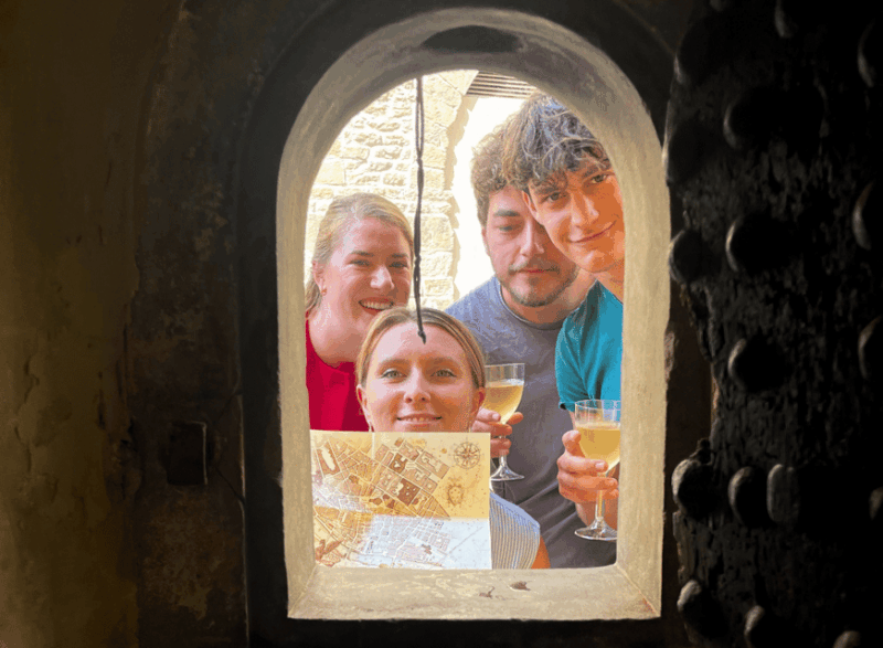 Florence: Mystery Walking Tour and Wine Tasting - Activities