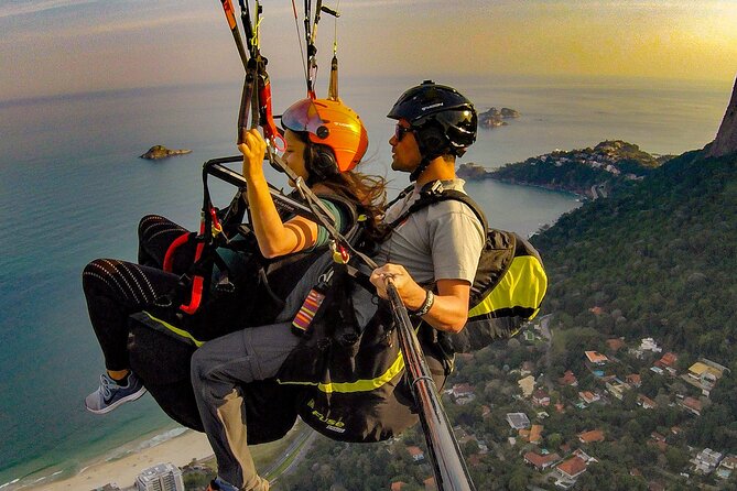 Fly From Paragliding in Rio De Janeiro - Schedule and Availability