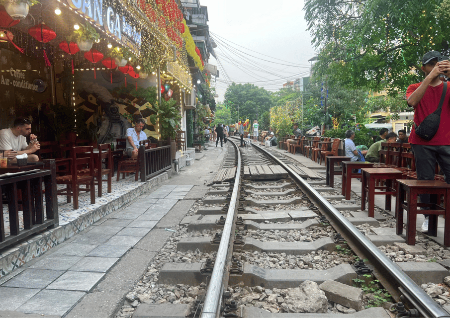 Food Tour: Visit Hanoi Old Quarter and Train Street - Accessibility