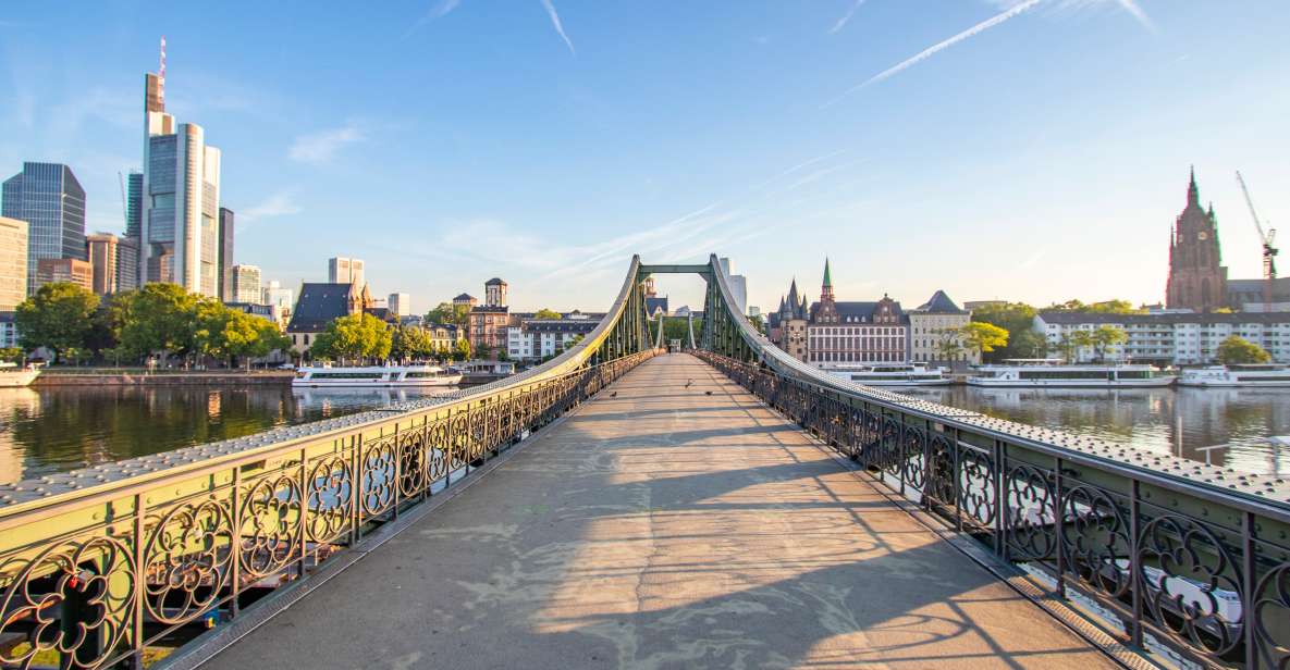 Frankfurt: Capture the Most Photogenic Spots With a Local - Languages and Cancellation