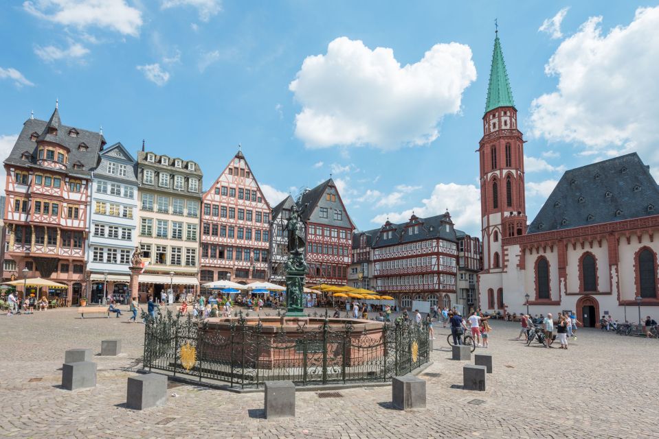 Frankfurt: Highlights and New Old Town English-Language Tour - Tour Experience