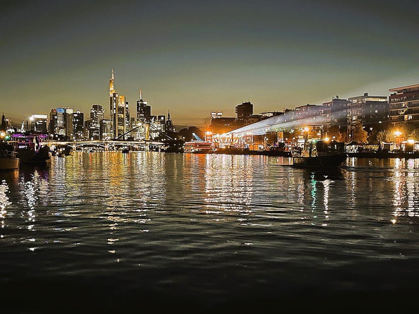 Frankfurt: Private Romantic Skyline Boat Tour - Booking Information