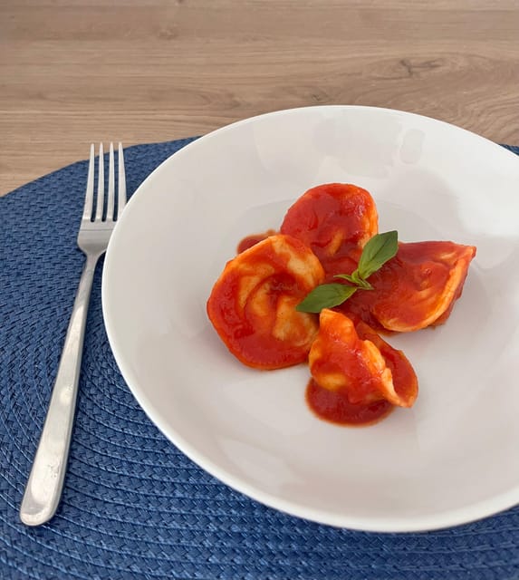 Fresh Pasta Lab in a Private Garden - Scheduling and Availability