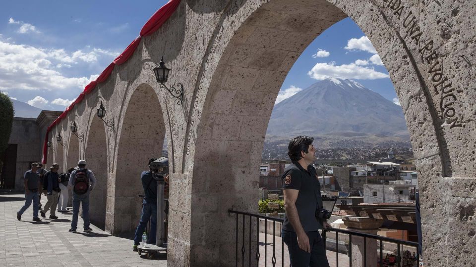 From Arequipa: Countryside Tour by Panoramic Bus - What to Bring