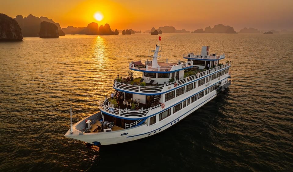 From Cat Ba Island: Bai Tu Long Bay Cruise 2d/1n Quiet Route - Included Amenities