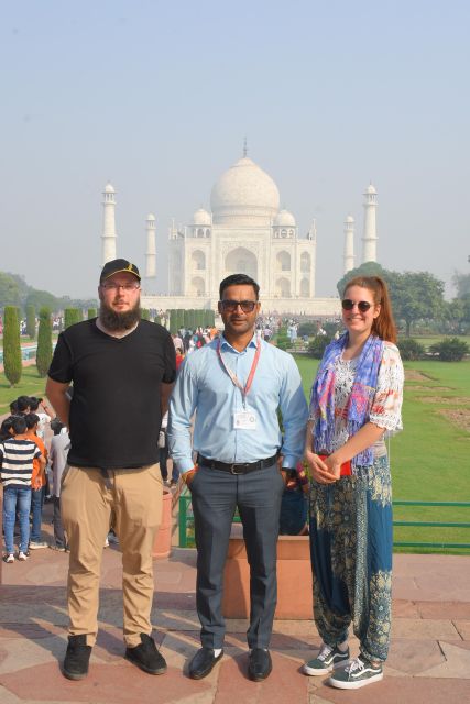 From Delhi: 5* Meal & Taj Mahal & Agra Tour by Gatiman Train - Inclusions