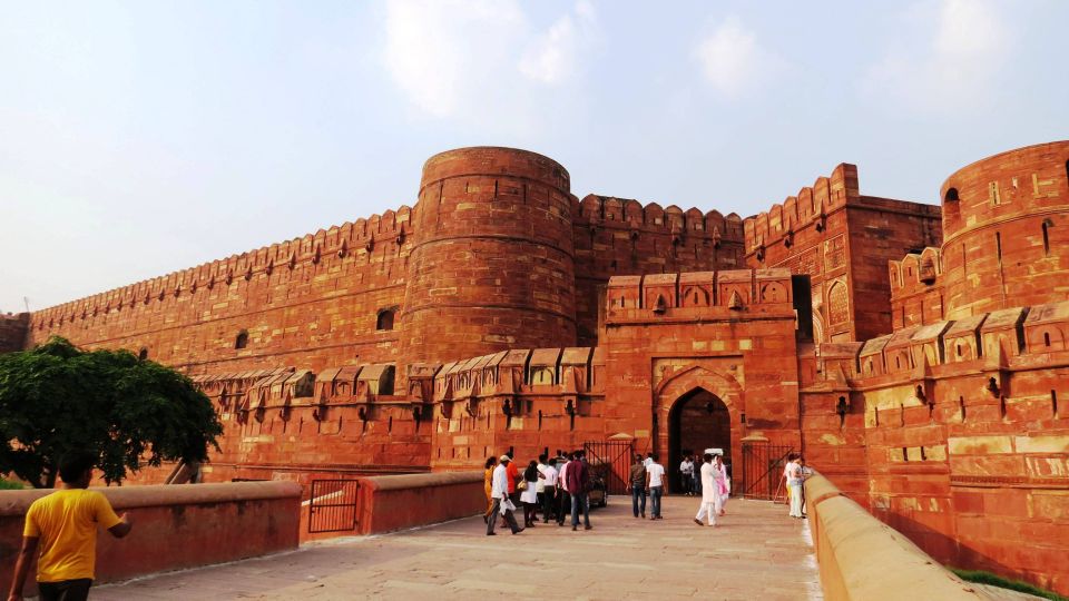 From Delhi: Same Day Trip to Taj Mahal, Red Fort & Baby Taj - Transportation Details