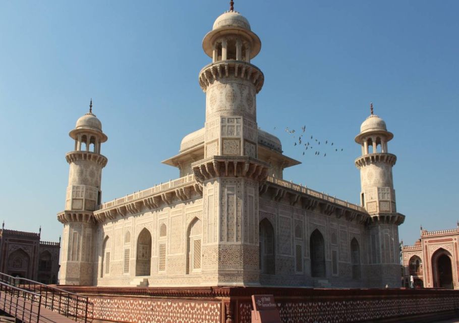 From Delhi to Taj Mausoleum Day Trip by Express Train - Itinerary Highlights