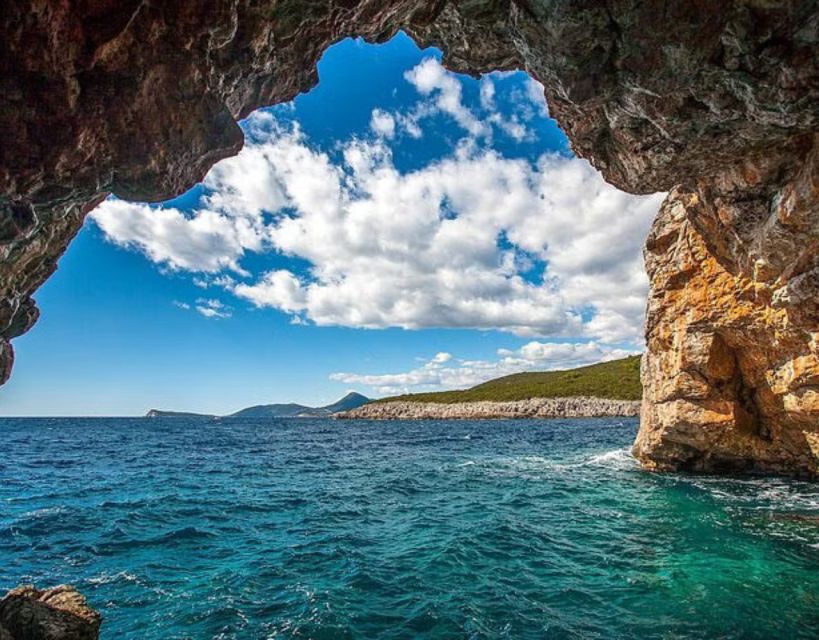 From Dubrovnik: Elaphiti Islands & Blue Cave Speedboat Tour - Itinerary and Experience