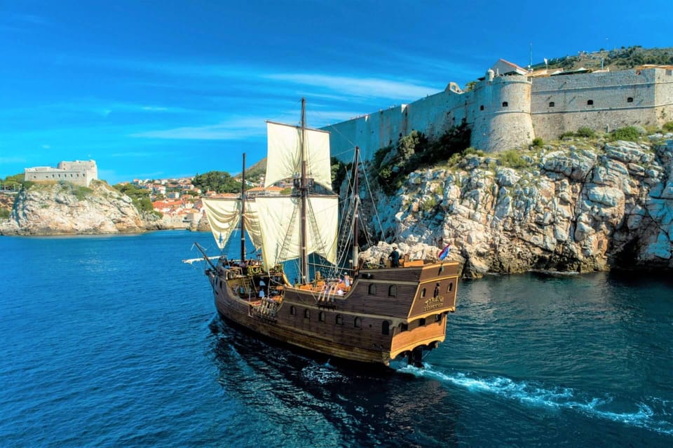 From Dubrovnik: Elaphiti Islands Galleon Cruise With Lunch - Onboard Experience