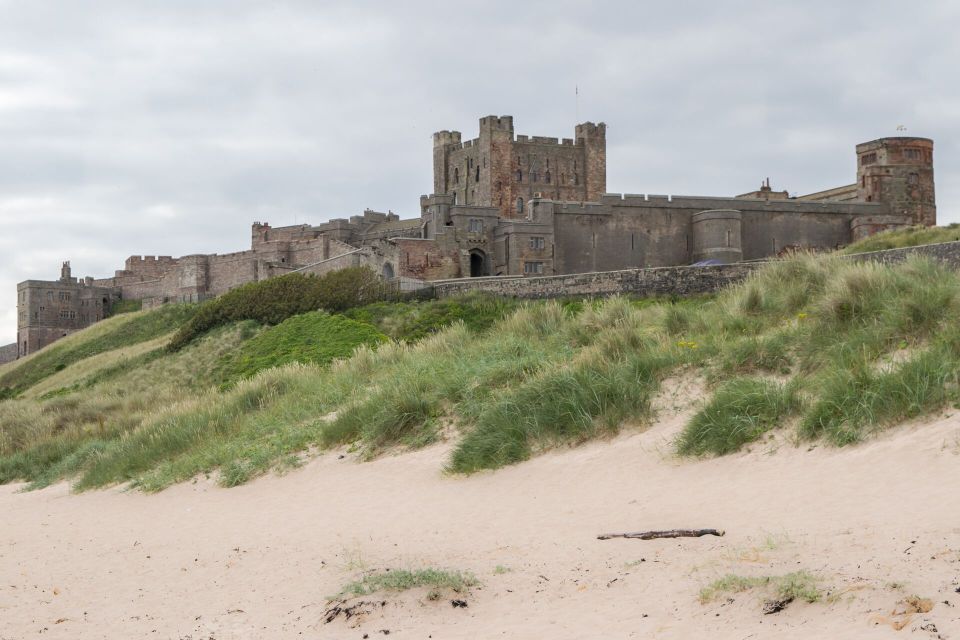 From Edinburgh: Day Trip to Bamburgh and Alnwick Castle - Key Attractions