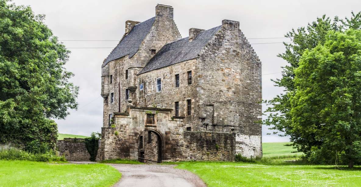 From Edinburgh: The Outlander Experience Guided Tour - Transportation Details